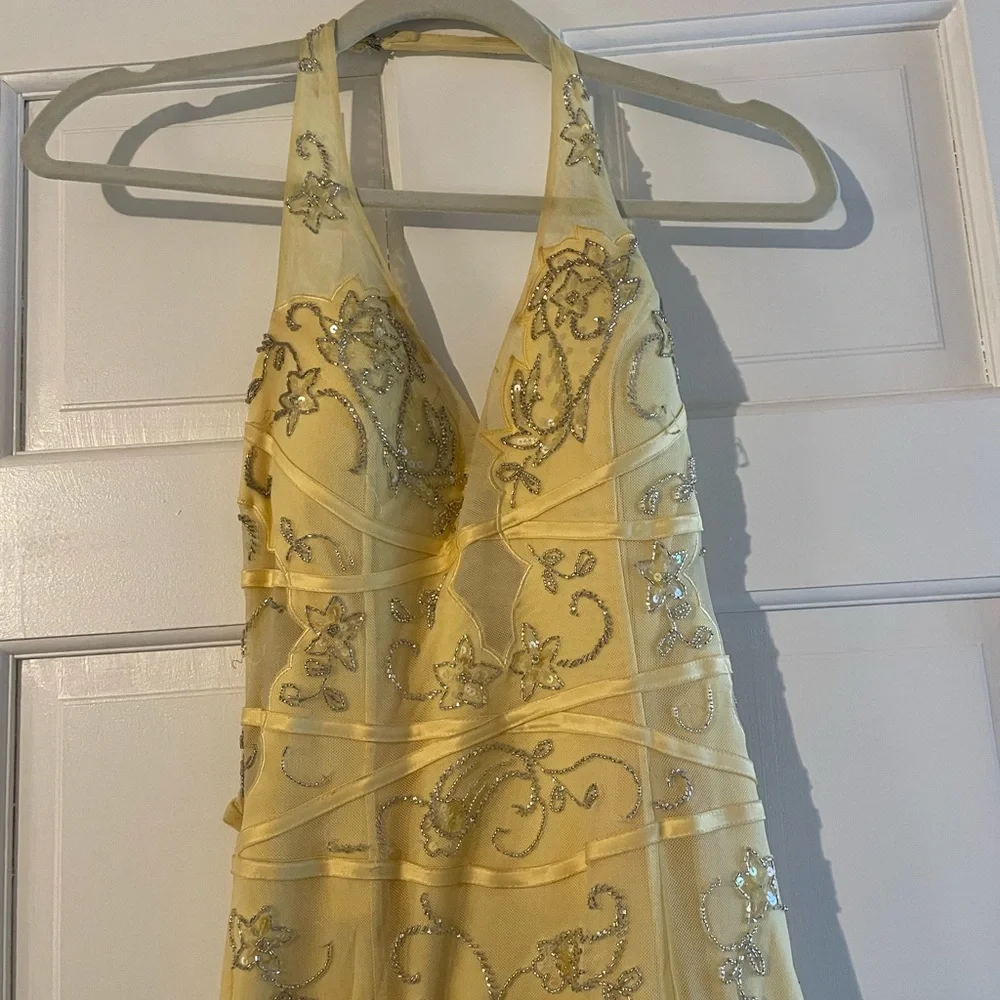 Prom Dress - Picture 2 of 6